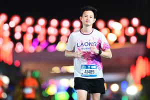 BIB: 41489
                            <button type="button" onclick="openModal(20283500)" class="btn btn-primary btn-sm float-right btn-popup" data-toggle="modal" data-target=".modal-high-quality">
                        <i class="fas fa-shopping-cart"></i> Add to Cart
                    </button>
                                            <button type="button" onclick="isThisMe(20283500, true)" class="btn btn-success btn-sm float-right btn-popup btn-isme hidden" data-toggle="tooltip" data-placement="bottom" title="นี่คือรูปของคุณใช่ไหม คลิกที่นี่เพื่อเอาเข้าอัลบั้ม">
                        <i class="fas fa-plus"></i> Add to album
                    </button>
                    <button type="button" onclick="isThisMe(20283500, false)" class="btn btn-warning btn-sm float-right btn-popup btn-isnotme hidden">
                        <i class="fas fa-ban"></i> Remove from album
                    </button>