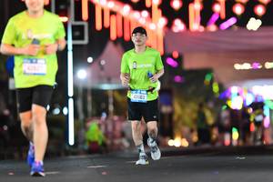 BIB: 43563
                            <button type="button" onclick="openModal(20405167)" class="btn btn-primary btn-sm float-right btn-popup" data-toggle="modal" data-target=".modal-high-quality">
                        <i class="fas fa-shopping-cart"></i> Add to Cart
                    </button>
                                            <button type="button" onclick="isThisMe(20405167, true)" class="btn btn-success btn-sm float-right btn-popup btn-isme hidden" data-toggle="tooltip" data-placement="bottom" title="นี่คือรูปของคุณใช่ไหม คลิกที่นี่เพื่อเอาเข้าอัลบั้ม">
                        <i class="fas fa-plus"></i> Add to album
                    </button>
                    <button type="button" onclick="isThisMe(20405167, false)" class="btn btn-warning btn-sm float-right btn-popup btn-isnotme hidden">
                        <i class="fas fa-ban"></i> Remove from album
                    </button>