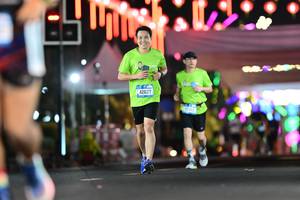 BIB: 42627
                            <button type="button" onclick="openModal(20404724)" class="btn btn-primary btn-sm float-right btn-popup" data-toggle="modal" data-target=".modal-high-quality">
                        <i class="fas fa-shopping-cart"></i> Add to Cart
                    </button>
                                            <button type="button" onclick="isThisMe(20404724, true)" class="btn btn-success btn-sm float-right btn-popup btn-isme hidden" data-toggle="tooltip" data-placement="bottom" title="นี่คือรูปของคุณใช่ไหม คลิกที่นี่เพื่อเอาเข้าอัลบั้ม">
                        <i class="fas fa-plus"></i> Add to album
                    </button>
                    <button type="button" onclick="isThisMe(20404724, false)" class="btn btn-warning btn-sm float-right btn-popup btn-isnotme hidden">
                        <i class="fas fa-ban"></i> Remove from album
                    </button>