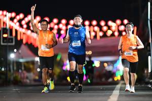 BIB: 2217, 44034, 23411
                            <button type="button" onclick="openModal(20364511)" class="btn btn-primary btn-sm float-right btn-popup" data-toggle="modal" data-target=".modal-high-quality">
                        <i class="fas fa-shopping-cart"></i> Add to Cart
                    </button>
                                            <button type="button" onclick="isThisMe(20364511, true)" class="btn btn-success btn-sm float-right btn-popup btn-isme hidden" data-toggle="tooltip" data-placement="bottom" title="นี่คือรูปของคุณใช่ไหม คลิกที่นี่เพื่อเอาเข้าอัลบั้ม">
                        <i class="fas fa-plus"></i> Add to album
                    </button>
                    <button type="button" onclick="isThisMe(20364511, false)" class="btn btn-warning btn-sm float-right btn-popup btn-isnotme hidden">
                        <i class="fas fa-ban"></i> Remove from album
                    </button>