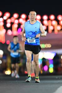 BIB: 6100, 1302, 41122
                            <button type="button" onclick="openModal(20414991)" class="btn btn-primary btn-sm float-right btn-popup" data-toggle="modal" data-target=".modal-high-quality">
                        <i class="fas fa-shopping-cart"></i> Add to Cart
                    </button>
                                            <button type="button" onclick="isThisMe(20414991, true)" class="btn btn-success btn-sm float-right btn-popup btn-isme hidden" data-toggle="tooltip" data-placement="bottom" title="นี่คือรูปของคุณใช่ไหม คลิกที่นี่เพื่อเอาเข้าอัลบั้ม">
                        <i class="fas fa-plus"></i> Add to album
                    </button>
                    <button type="button" onclick="isThisMe(20414991, false)" class="btn btn-warning btn-sm float-right btn-popup btn-isnotme hidden">
                        <i class="fas fa-ban"></i> Remove from album
                    </button>