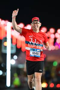 BIB: 65411
                            <button type="button" onclick="openModal(20515096)" class="btn btn-primary btn-sm float-right btn-popup" data-toggle="modal" data-target=".modal-high-quality">
                        <i class="fas fa-shopping-cart"></i> Add to Cart
                    </button>
                                            <button type="button" onclick="isThisMe(20515096, true)" class="btn btn-success btn-sm float-right btn-popup btn-isme hidden" data-toggle="tooltip" data-placement="bottom" title="นี่คือรูปของคุณใช่ไหม คลิกที่นี่เพื่อเอาเข้าอัลบั้ม">
                        <i class="fas fa-plus"></i> Add to album
                    </button>
                    <button type="button" onclick="isThisMe(20515096, false)" class="btn btn-warning btn-sm float-right btn-popup btn-isnotme hidden">
                        <i class="fas fa-ban"></i> Remove from album
                    </button>