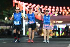 BIB: 40718, 687, 45269
                            <button type="button" onclick="openModal(20237270)" class="btn btn-primary btn-sm float-right btn-popup" data-toggle="modal" data-target=".modal-high-quality">
                        <i class="fas fa-shopping-cart"></i> Add to Cart
                    </button>
                                            <button type="button" onclick="isThisMe(20237270, true)" class="btn btn-success btn-sm float-right btn-popup btn-isme hidden" data-toggle="tooltip" data-placement="bottom" title="นี่คือรูปของคุณใช่ไหม คลิกที่นี่เพื่อเอาเข้าอัลบั้ม">
                        <i class="fas fa-plus"></i> Add to album
                    </button>
                    <button type="button" onclick="isThisMe(20237270, false)" class="btn btn-warning btn-sm float-right btn-popup btn-isnotme hidden">
                        <i class="fas fa-ban"></i> Remove from album
                    </button>