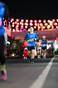 BIB: 42215
                            <button type="button" onclick="openModal(20285899)" class="btn btn-primary btn-sm float-right btn-popup" data-toggle="modal" data-target=".modal-high-quality">
                        <i class="fas fa-shopping-cart"></i> Add to Cart
                    </button>
                                            <button type="button" onclick="isThisMe(20285899, true)" class="btn btn-success btn-sm float-right btn-popup btn-isme hidden" data-toggle="tooltip" data-placement="bottom" title="นี่คือรูปของคุณใช่ไหม คลิกที่นี่เพื่อเอาเข้าอัลบั้ม">
                        <i class="fas fa-plus"></i> Add to album
                    </button>
                    <button type="button" onclick="isThisMe(20285899, false)" class="btn btn-warning btn-sm float-right btn-popup btn-isnotme hidden">
                        <i class="fas fa-ban"></i> Remove from album
                    </button>