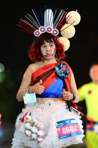 BIB: 68412
                            <button type="button" onclick="openModal(20511245)" class="btn btn-primary btn-sm float-right btn-popup" data-toggle="modal" data-target=".modal-high-quality">
                        <i class="fas fa-shopping-cart"></i> Add to Cart
                    </button>
                                            <button type="button" onclick="isThisMe(20511245, true)" class="btn btn-success btn-sm float-right btn-popup btn-isme hidden" data-toggle="tooltip" data-placement="bottom" title="นี่คือรูปของคุณใช่ไหม คลิกที่นี่เพื่อเอาเข้าอัลบั้ม">
                        <i class="fas fa-plus"></i> Add to album
                    </button>
                    <button type="button" onclick="isThisMe(20511245, false)" class="btn btn-warning btn-sm float-right btn-popup btn-isnotme hidden">
                        <i class="fas fa-ban"></i> Remove from album
                    </button>