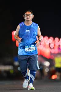 BIB: 2013, 44164, 804
                            <button type="button" onclick="openModal(20441778)" class="btn btn-primary btn-sm float-right btn-popup" data-toggle="modal" data-target=".modal-high-quality">
                        <i class="fas fa-shopping-cart"></i> Add to Cart
                    </button>
                                            <button type="button" onclick="isThisMe(20441778, true)" class="btn btn-success btn-sm float-right btn-popup btn-isme hidden" data-toggle="tooltip" data-placement="bottom" title="นี่คือรูปของคุณใช่ไหม คลิกที่นี่เพื่อเอาเข้าอัลบั้ม">
                        <i class="fas fa-plus"></i> Add to album
                    </button>
                    <button type="button" onclick="isThisMe(20441778, false)" class="btn btn-warning btn-sm float-right btn-popup btn-isnotme hidden">
                        <i class="fas fa-ban"></i> Remove from album
                    </button>