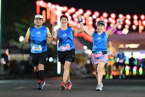 BIB: 40718, 46687, 45269
                            <button type="button" onclick="openModal(20237611)" class="btn btn-primary btn-sm float-right btn-popup" data-toggle="modal" data-target=".modal-high-quality">
                        <i class="fas fa-shopping-cart"></i> Add to Cart
                    </button>
                                            <button type="button" onclick="isThisMe(20237611, true)" class="btn btn-success btn-sm float-right btn-popup btn-isme hidden" data-toggle="tooltip" data-placement="bottom" title="นี่คือรูปของคุณใช่ไหม คลิกที่นี่เพื่อเอาเข้าอัลบั้ม">
                        <i class="fas fa-plus"></i> Add to album
                    </button>
                    <button type="button" onclick="isThisMe(20237611, false)" class="btn btn-warning btn-sm float-right btn-popup btn-isnotme hidden">
                        <i class="fas fa-ban"></i> Remove from album
                    </button>