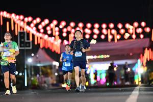 BIB: 2547, 3358
                            <button type="button" onclick="openModal(20365111)" class="btn btn-primary btn-sm float-right btn-popup" data-toggle="modal" data-target=".modal-high-quality">
                        <i class="fas fa-shopping-cart"></i> Add to Cart
                    </button>
                                            <button type="button" onclick="isThisMe(20365111, true)" class="btn btn-success btn-sm float-right btn-popup btn-isme hidden" data-toggle="tooltip" data-placement="bottom" title="นี่คือรูปของคุณใช่ไหม คลิกที่นี่เพื่อเอาเข้าอัลบั้ม">
                        <i class="fas fa-plus"></i> Add to album
                    </button>
                    <button type="button" onclick="isThisMe(20365111, false)" class="btn btn-warning btn-sm float-right btn-popup btn-isnotme hidden">
                        <i class="fas fa-ban"></i> Remove from album
                    </button>