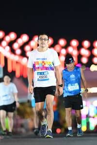 BIB: 43230, 43233
                            <button type="button" onclick="openModal(20418137)" class="btn btn-primary btn-sm float-right btn-popup" data-toggle="modal" data-target=".modal-high-quality">
                        <i class="fas fa-shopping-cart"></i> Add to Cart
                    </button>
                                            <button type="button" onclick="isThisMe(20418137, true)" class="btn btn-success btn-sm float-right btn-popup btn-isme hidden" data-toggle="tooltip" data-placement="bottom" title="นี่คือรูปของคุณใช่ไหม คลิกที่นี่เพื่อเอาเข้าอัลบั้ม">
                        <i class="fas fa-plus"></i> Add to album
                    </button>
                    <button type="button" onclick="isThisMe(20418137, false)" class="btn btn-warning btn-sm float-right btn-popup btn-isnotme hidden">
                        <i class="fas fa-ban"></i> Remove from album
                    </button>