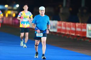 BIB: 42842
                            <button type="button" onclick="openModal(20146112)" class="btn btn-primary btn-sm float-right btn-popup" data-toggle="modal" data-target=".modal-high-quality">
                        <i class="fas fa-shopping-cart"></i> Add to Cart
                    </button>
                                            <button type="button" onclick="isThisMe(20146112, true)" class="btn btn-success btn-sm float-right btn-popup btn-isme hidden" data-toggle="tooltip" data-placement="bottom" title="นี่คือรูปของคุณใช่ไหม คลิกที่นี่เพื่อเอาเข้าอัลบั้ม">
                        <i class="fas fa-plus"></i> Add to album
                    </button>
                    <button type="button" onclick="isThisMe(20146112, false)" class="btn btn-warning btn-sm float-right btn-popup btn-isnotme hidden">
                        <i class="fas fa-ban"></i> Remove from album
                    </button>