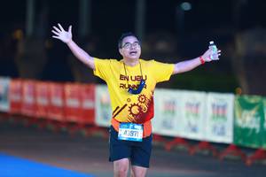 BIB: 43971
                            <button type="button" onclick="openModal(20142575)" class="btn btn-primary btn-sm float-right btn-popup" data-toggle="modal" data-target=".modal-high-quality">
                        <i class="fas fa-shopping-cart"></i> Add to Cart
                    </button>
                                            <button type="button" onclick="isThisMe(20142575, true)" class="btn btn-success btn-sm float-right btn-popup btn-isme hidden" data-toggle="tooltip" data-placement="bottom" title="นี่คือรูปของคุณใช่ไหม คลิกที่นี่เพื่อเอาเข้าอัลบั้ม">
                        <i class="fas fa-plus"></i> Add to album
                    </button>
                    <button type="button" onclick="isThisMe(20142575, false)" class="btn btn-warning btn-sm float-right btn-popup btn-isnotme hidden">
                        <i class="fas fa-ban"></i> Remove from album
                    </button>