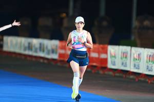 BIB: 45236
                            <button type="button" onclick="openModal(20145013)" class="btn btn-primary btn-sm float-right btn-popup" data-toggle="modal" data-target=".modal-high-quality">
                        <i class="fas fa-shopping-cart"></i> Add to Cart
                    </button>
                                            <button type="button" onclick="isThisMe(20145013, true)" class="btn btn-success btn-sm float-right btn-popup btn-isme hidden" data-toggle="tooltip" data-placement="bottom" title="นี่คือรูปของคุณใช่ไหม คลิกที่นี่เพื่อเอาเข้าอัลบั้ม">
                        <i class="fas fa-plus"></i> Add to album
                    </button>
                    <button type="button" onclick="isThisMe(20145013, false)" class="btn btn-warning btn-sm float-right btn-popup btn-isnotme hidden">
                        <i class="fas fa-ban"></i> Remove from album
                    </button>