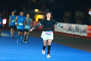 BIB: 45771
                            <button type="button" onclick="openModal(20142458)" class="btn btn-primary btn-sm float-right btn-popup" data-toggle="modal" data-target=".modal-high-quality">
                        <i class="fas fa-shopping-cart"></i> Add to Cart
                    </button>
                                            <button type="button" onclick="isThisMe(20142458, true)" class="btn btn-success btn-sm float-right btn-popup btn-isme hidden" data-toggle="tooltip" data-placement="bottom" title="นี่คือรูปของคุณใช่ไหม คลิกที่นี่เพื่อเอาเข้าอัลบั้ม">
                        <i class="fas fa-plus"></i> Add to album
                    </button>
                    <button type="button" onclick="isThisMe(20142458, false)" class="btn btn-warning btn-sm float-right btn-popup btn-isnotme hidden">
                        <i class="fas fa-ban"></i> Remove from album
                    </button>