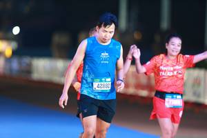 BIB: 42882
                            <button type="button" onclick="openModal(20653084)" class="btn btn-primary btn-sm float-right btn-popup" data-toggle="modal" data-target=".modal-high-quality">
                        <i class="fas fa-shopping-cart"></i> Add to Cart
                    </button>
                                            <button type="button" onclick="isThisMe(20653084, true)" class="btn btn-success btn-sm float-right btn-popup btn-isme hidden" data-toggle="tooltip" data-placement="bottom" title="นี่คือรูปของคุณใช่ไหม คลิกที่นี่เพื่อเอาเข้าอัลบั้ม">
                        <i class="fas fa-plus"></i> Add to album
                    </button>
                    <button type="button" onclick="isThisMe(20653084, false)" class="btn btn-warning btn-sm float-right btn-popup btn-isnotme hidden">
                        <i class="fas fa-ban"></i> Remove from album
                    </button>