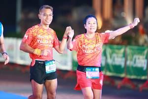 BIB: 40190, 77469
                            <button type="button" onclick="openModal(20653211)" class="btn btn-primary btn-sm float-right btn-popup" data-toggle="modal" data-target=".modal-high-quality">
                        <i class="fas fa-shopping-cart"></i> Add to Cart
                    </button>
                                            <button type="button" onclick="isThisMe(20653211, true)" class="btn btn-success btn-sm float-right btn-popup btn-isme hidden" data-toggle="tooltip" data-placement="bottom" title="นี่คือรูปของคุณใช่ไหม คลิกที่นี่เพื่อเอาเข้าอัลบั้ม">
                        <i class="fas fa-plus"></i> Add to album
                    </button>
                    <button type="button" onclick="isThisMe(20653211, false)" class="btn btn-warning btn-sm float-right btn-popup btn-isnotme hidden">
                        <i class="fas fa-ban"></i> Remove from album
                    </button>