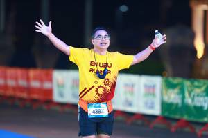 BIB: 43971
                            <button type="button" onclick="openModal(20142706)" class="btn btn-primary btn-sm float-right btn-popup" data-toggle="modal" data-target=".modal-high-quality">
                        <i class="fas fa-shopping-cart"></i> Add to Cart
                    </button>
                                            <button type="button" onclick="isThisMe(20142706, true)" class="btn btn-success btn-sm float-right btn-popup btn-isme hidden" data-toggle="tooltip" data-placement="bottom" title="นี่คือรูปของคุณใช่ไหม คลิกที่นี่เพื่อเอาเข้าอัลบั้ม">
                        <i class="fas fa-plus"></i> Add to album
                    </button>
                    <button type="button" onclick="isThisMe(20142706, false)" class="btn btn-warning btn-sm float-right btn-popup btn-isnotme hidden">
                        <i class="fas fa-ban"></i> Remove from album
                    </button>