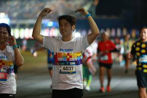 BIB: 44137
                            <button type="button" onclick="openModal(20297996)" class="btn btn-primary btn-sm float-right btn-popup" data-toggle="modal" data-target=".modal-high-quality">
                        <i class="fas fa-shopping-cart"></i> Add to Cart
                    </button>
                                            <button type="button" onclick="isThisMe(20297996, true)" class="btn btn-success btn-sm float-right btn-popup btn-isme hidden" data-toggle="tooltip" data-placement="bottom" title="นี่คือรูปของคุณใช่ไหม คลิกที่นี่เพื่อเอาเข้าอัลบั้ม">
                        <i class="fas fa-plus"></i> Add to album
                    </button>
                    <button type="button" onclick="isThisMe(20297996, false)" class="btn btn-warning btn-sm float-right btn-popup btn-isnotme hidden">
                        <i class="fas fa-ban"></i> Remove from album
                    </button>