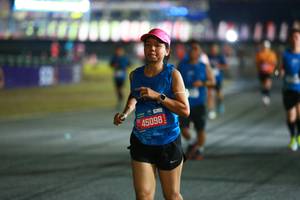 BIB: 45098
                            <button type="button" onclick="openModal(20302374)" class="btn btn-primary btn-sm float-right btn-popup" data-toggle="modal" data-target=".modal-high-quality">
                        <i class="fas fa-shopping-cart"></i> Add to Cart
                    </button>
                                            <button type="button" onclick="isThisMe(20302374, true)" class="btn btn-success btn-sm float-right btn-popup btn-isme hidden" data-toggle="tooltip" data-placement="bottom" title="นี่คือรูปของคุณใช่ไหม คลิกที่นี่เพื่อเอาเข้าอัลบั้ม">
                        <i class="fas fa-plus"></i> Add to album
                    </button>
                    <button type="button" onclick="isThisMe(20302374, false)" class="btn btn-warning btn-sm float-right btn-popup btn-isnotme hidden">
                        <i class="fas fa-ban"></i> Remove from album
                    </button>