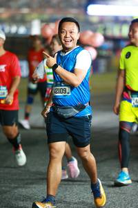 BIB: 6012
                            <button type="button" onclick="openModal(20295421)" class="btn btn-primary btn-sm float-right btn-popup" data-toggle="modal" data-target=".modal-high-quality">
                        <i class="fas fa-shopping-cart"></i> Add to Cart
                    </button>
                                            <button type="button" onclick="isThisMe(20295421, true)" class="btn btn-success btn-sm float-right btn-popup btn-isme hidden" data-toggle="tooltip" data-placement="bottom" title="นี่คือรูปของคุณใช่ไหม คลิกที่นี่เพื่อเอาเข้าอัลบั้ม">
                        <i class="fas fa-plus"></i> Add to album
                    </button>
                    <button type="button" onclick="isThisMe(20295421, false)" class="btn btn-warning btn-sm float-right btn-popup btn-isnotme hidden">
                        <i class="fas fa-ban"></i> Remove from album
                    </button>