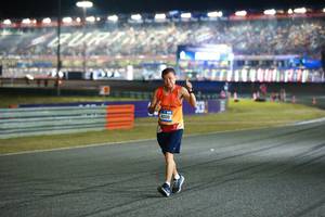 BIB: 40105
                            <button type="button" onclick="openModal(20311643)" class="btn btn-primary btn-sm float-right btn-popup" data-toggle="modal" data-target=".modal-high-quality">
                        <i class="fas fa-shopping-cart"></i> Add to Cart
                    </button>
                                            <button type="button" onclick="isThisMe(20311643, true)" class="btn btn-success btn-sm float-right btn-popup btn-isme hidden" data-toggle="tooltip" data-placement="bottom" title="นี่คือรูปของคุณใช่ไหม คลิกที่นี่เพื่อเอาเข้าอัลบั้ม">
                        <i class="fas fa-plus"></i> Add to album
                    </button>
                    <button type="button" onclick="isThisMe(20311643, false)" class="btn btn-warning btn-sm float-right btn-popup btn-isnotme hidden">
                        <i class="fas fa-ban"></i> Remove from album
                    </button>