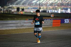 BIB: 44088
                            <button type="button" onclick="openModal(20311429)" class="btn btn-primary btn-sm float-right btn-popup" data-toggle="modal" data-target=".modal-high-quality">
                        <i class="fas fa-shopping-cart"></i> Add to Cart
                    </button>
                                            <button type="button" onclick="isThisMe(20311429, true)" class="btn btn-success btn-sm float-right btn-popup btn-isme hidden" data-toggle="tooltip" data-placement="bottom" title="นี่คือรูปของคุณใช่ไหม คลิกที่นี่เพื่อเอาเข้าอัลบั้ม">
                        <i class="fas fa-plus"></i> Add to album
                    </button>
                    <button type="button" onclick="isThisMe(20311429, false)" class="btn btn-warning btn-sm float-right btn-popup btn-isnotme hidden">
                        <i class="fas fa-ban"></i> Remove from album
                    </button>