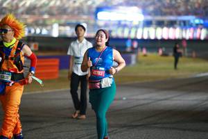 BIB: 60405, 15783
                            <button type="button" onclick="openModal(20305105)" class="btn btn-primary btn-sm float-right btn-popup" data-toggle="modal" data-target=".modal-high-quality">
                        <i class="fas fa-shopping-cart"></i> Add to Cart
                    </button>
                                            <button type="button" onclick="isThisMe(20305105, true)" class="btn btn-success btn-sm float-right btn-popup btn-isme hidden" data-toggle="tooltip" data-placement="bottom" title="นี่คือรูปของคุณใช่ไหม คลิกที่นี่เพื่อเอาเข้าอัลบั้ม">
                        <i class="fas fa-plus"></i> Add to album
                    </button>
                    <button type="button" onclick="isThisMe(20305105, false)" class="btn btn-warning btn-sm float-right btn-popup btn-isnotme hidden">
                        <i class="fas fa-ban"></i> Remove from album
                    </button>