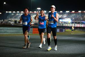 BIB: 77446, 77479, 43037
                            <button type="button" onclick="openModal(20313691)" class="btn btn-primary btn-sm float-right btn-popup" data-toggle="modal" data-target=".modal-high-quality">
                        <i class="fas fa-shopping-cart"></i> Add to Cart
                    </button>
                                            <button type="button" onclick="isThisMe(20313691, true)" class="btn btn-success btn-sm float-right btn-popup btn-isme hidden" data-toggle="tooltip" data-placement="bottom" title="นี่คือรูปของคุณใช่ไหม คลิกที่นี่เพื่อเอาเข้าอัลบั้ม">
                        <i class="fas fa-plus"></i> Add to album
                    </button>
                    <button type="button" onclick="isThisMe(20313691, false)" class="btn btn-warning btn-sm float-right btn-popup btn-isnotme hidden">
                        <i class="fas fa-ban"></i> Remove from album
                    </button>