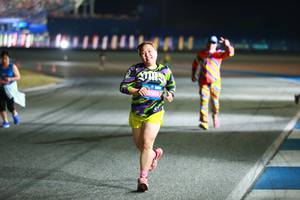 BIB: 5504
                            <button type="button" onclick="openModal(20310343)" class="btn btn-primary btn-sm float-right btn-popup" data-toggle="modal" data-target=".modal-high-quality">
                        <i class="fas fa-shopping-cart"></i> Add to Cart
                    </button>
                                            <button type="button" onclick="isThisMe(20310343, true)" class="btn btn-success btn-sm float-right btn-popup btn-isme hidden" data-toggle="tooltip" data-placement="bottom" title="นี่คือรูปของคุณใช่ไหม คลิกที่นี่เพื่อเอาเข้าอัลบั้ม">
                        <i class="fas fa-plus"></i> Add to album
                    </button>
                    <button type="button" onclick="isThisMe(20310343, false)" class="btn btn-warning btn-sm float-right btn-popup btn-isnotme hidden">
                        <i class="fas fa-ban"></i> Remove from album
                    </button>