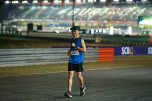 BIB: 40825
                            <button type="button" onclick="openModal(20311997)" class="btn btn-primary btn-sm float-right btn-popup" data-toggle="modal" data-target=".modal-high-quality">
                        <i class="fas fa-shopping-cart"></i> Add to Cart
                    </button>
                                            <button type="button" onclick="isThisMe(20311997, true)" class="btn btn-success btn-sm float-right btn-popup btn-isme hidden" data-toggle="tooltip" data-placement="bottom" title="นี่คือรูปของคุณใช่ไหม คลิกที่นี่เพื่อเอาเข้าอัลบั้ม">
                        <i class="fas fa-plus"></i> Add to album
                    </button>
                    <button type="button" onclick="isThisMe(20311997, false)" class="btn btn-warning btn-sm float-right btn-popup btn-isnotme hidden">
                        <i class="fas fa-ban"></i> Remove from album
                    </button>