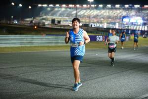 BIB: 3516, 43700
                            <button type="button" onclick="openModal(20297239)" class="btn btn-primary btn-sm float-right btn-popup" data-toggle="modal" data-target=".modal-high-quality">
                        <i class="fas fa-shopping-cart"></i> Add to Cart
                    </button>
                                            <button type="button" onclick="isThisMe(20297239, true)" class="btn btn-success btn-sm float-right btn-popup btn-isme hidden" data-toggle="tooltip" data-placement="bottom" title="นี่คือรูปของคุณใช่ไหม คลิกที่นี่เพื่อเอาเข้าอัลบั้ม">
                        <i class="fas fa-plus"></i> Add to album
                    </button>
                    <button type="button" onclick="isThisMe(20297239, false)" class="btn btn-warning btn-sm float-right btn-popup btn-isnotme hidden">
                        <i class="fas fa-ban"></i> Remove from album
                    </button>