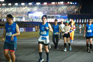 BIB: 43802, 40769, 1190
                            <button type="button" onclick="openModal(20304421)" class="btn btn-primary btn-sm float-right btn-popup" data-toggle="modal" data-target=".modal-high-quality">
                        <i class="fas fa-shopping-cart"></i> Add to Cart
                    </button>
                                            <button type="button" onclick="isThisMe(20304421, true)" class="btn btn-success btn-sm float-right btn-popup btn-isme hidden" data-toggle="tooltip" data-placement="bottom" title="นี่คือรูปของคุณใช่ไหม คลิกที่นี่เพื่อเอาเข้าอัลบั้ม">
                        <i class="fas fa-plus"></i> Add to album
                    </button>
                    <button type="button" onclick="isThisMe(20304421, false)" class="btn btn-warning btn-sm float-right btn-popup btn-isnotme hidden">
                        <i class="fas fa-ban"></i> Remove from album
                    </button>