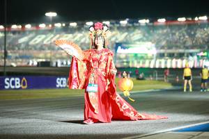 BIB: 
                            <button type="button" onclick="openModal(20313281)" class="btn btn-primary btn-sm float-right btn-popup" data-toggle="modal" data-target=".modal-high-quality">
                        <i class="fas fa-shopping-cart"></i> Add to Cart
                    </button>
                                            <button type="button" onclick="isThisMe(20313281, true)" class="btn btn-success btn-sm float-right btn-popup btn-isme hidden" data-toggle="tooltip" data-placement="bottom" title="นี่คือรูปของคุณใช่ไหม คลิกที่นี่เพื่อเอาเข้าอัลบั้ม">
                        <i class="fas fa-plus"></i> Add to album
                    </button>
                    <button type="button" onclick="isThisMe(20313281, false)" class="btn btn-warning btn-sm float-right btn-popup btn-isnotme hidden">
                        <i class="fas fa-ban"></i> Remove from album
                    </button>