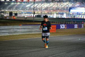 BIB: 44088
                            <button type="button" onclick="openModal(20311261)" class="btn btn-primary btn-sm float-right btn-popup" data-toggle="modal" data-target=".modal-high-quality">
                        <i class="fas fa-shopping-cart"></i> Add to Cart
                    </button>
                                            <button type="button" onclick="isThisMe(20311261, true)" class="btn btn-success btn-sm float-right btn-popup btn-isme hidden" data-toggle="tooltip" data-placement="bottom" title="นี่คือรูปของคุณใช่ไหม คลิกที่นี่เพื่อเอาเข้าอัลบั้ม">
                        <i class="fas fa-plus"></i> Add to album
                    </button>
                    <button type="button" onclick="isThisMe(20311261, false)" class="btn btn-warning btn-sm float-right btn-popup btn-isnotme hidden">
                        <i class="fas fa-ban"></i> Remove from album
                    </button>