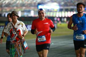 BIB: 41753, 43222
                            <button type="button" onclick="openModal(20298538)" class="btn btn-primary btn-sm float-right btn-popup" data-toggle="modal" data-target=".modal-high-quality">
                        <i class="fas fa-shopping-cart"></i> Add to Cart
                    </button>
                                            <button type="button" onclick="isThisMe(20298538, true)" class="btn btn-success btn-sm float-right btn-popup btn-isme hidden" data-toggle="tooltip" data-placement="bottom" title="นี่คือรูปของคุณใช่ไหม คลิกที่นี่เพื่อเอาเข้าอัลบั้ม">
                        <i class="fas fa-plus"></i> Add to album
                    </button>
                    <button type="button" onclick="isThisMe(20298538, false)" class="btn btn-warning btn-sm float-right btn-popup btn-isnotme hidden">
                        <i class="fas fa-ban"></i> Remove from album
                    </button>