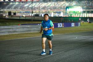 BIB: 
                            <button type="button" onclick="openModal(20307213)" class="btn btn-primary btn-sm float-right btn-popup" data-toggle="modal" data-target=".modal-high-quality">
                        <i class="fas fa-shopping-cart"></i> Add to Cart
                    </button>
                                            <button type="button" onclick="isThisMe(20307213, true)" class="btn btn-success btn-sm float-right btn-popup btn-isme hidden" data-toggle="tooltip" data-placement="bottom" title="นี่คือรูปของคุณใช่ไหม คลิกที่นี่เพื่อเอาเข้าอัลบั้ม">
                        <i class="fas fa-plus"></i> Add to album
                    </button>
                    <button type="button" onclick="isThisMe(20307213, false)" class="btn btn-warning btn-sm float-right btn-popup btn-isnotme hidden">
                        <i class="fas fa-ban"></i> Remove from album
                    </button>