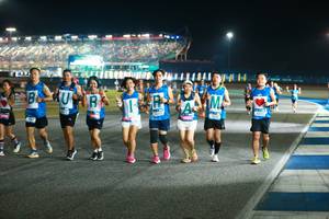 BIB: 
                            <button type="button" onclick="openModal(20300198)" class="btn btn-primary btn-sm float-right btn-popup" data-toggle="modal" data-target=".modal-high-quality">
                        <i class="fas fa-shopping-cart"></i> Add to Cart
                    </button>
                                            <button type="button" onclick="isThisMe(20300198, true)" class="btn btn-success btn-sm float-right btn-popup btn-isme hidden" data-toggle="tooltip" data-placement="bottom" title="นี่คือรูปของคุณใช่ไหม คลิกที่นี่เพื่อเอาเข้าอัลบั้ม">
                        <i class="fas fa-plus"></i> Add to album
                    </button>
                    <button type="button" onclick="isThisMe(20300198, false)" class="btn btn-warning btn-sm float-right btn-popup btn-isnotme hidden">
                        <i class="fas fa-ban"></i> Remove from album
                    </button>