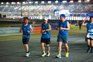 BIB: 0937, 40769
                            <button type="button" onclick="openModal(20304076)" class="btn btn-primary btn-sm float-right btn-popup" data-toggle="modal" data-target=".modal-high-quality">
                        <i class="fas fa-shopping-cart"></i> Add to Cart
                    </button>
                                            <button type="button" onclick="isThisMe(20304076, true)" class="btn btn-success btn-sm float-right btn-popup btn-isme hidden" data-toggle="tooltip" data-placement="bottom" title="นี่คือรูปของคุณใช่ไหม คลิกที่นี่เพื่อเอาเข้าอัลบั้ม">
                        <i class="fas fa-plus"></i> Add to album
                    </button>
                    <button type="button" onclick="isThisMe(20304076, false)" class="btn btn-warning btn-sm float-right btn-popup btn-isnotme hidden">
                        <i class="fas fa-ban"></i> Remove from album
                    </button>