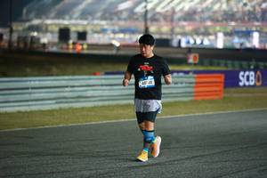 BIB: 
                            <button type="button" onclick="openModal(20311447)" class="btn btn-primary btn-sm float-right btn-popup" data-toggle="modal" data-target=".modal-high-quality">
                        <i class="fas fa-shopping-cart"></i> Add to Cart
                    </button>
                                            <button type="button" onclick="isThisMe(20311447, true)" class="btn btn-success btn-sm float-right btn-popup btn-isme hidden" data-toggle="tooltip" data-placement="bottom" title="นี่คือรูปของคุณใช่ไหม คลิกที่นี่เพื่อเอาเข้าอัลบั้ม">
                        <i class="fas fa-plus"></i> Add to album
                    </button>
                    <button type="button" onclick="isThisMe(20311447, false)" class="btn btn-warning btn-sm float-right btn-popup btn-isnotme hidden">
                        <i class="fas fa-ban"></i> Remove from album
                    </button>