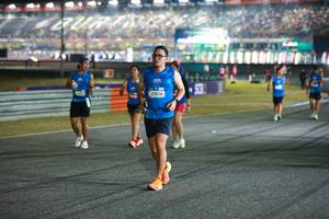 BIB: 43934
                            <button type="button" onclick="openModal(20301162)" class="btn btn-primary btn-sm float-right btn-popup" data-toggle="modal" data-target=".modal-high-quality">
                        <i class="fas fa-shopping-cart"></i> Add to Cart
                    </button>
                                            <button type="button" onclick="isThisMe(20301162, true)" class="btn btn-success btn-sm float-right btn-popup btn-isme hidden" data-toggle="tooltip" data-placement="bottom" title="นี่คือรูปของคุณใช่ไหม คลิกที่นี่เพื่อเอาเข้าอัลบั้ม">
                        <i class="fas fa-plus"></i> Add to album
                    </button>
                    <button type="button" onclick="isThisMe(20301162, false)" class="btn btn-warning btn-sm float-right btn-popup btn-isnotme hidden">
                        <i class="fas fa-ban"></i> Remove from album
                    </button>