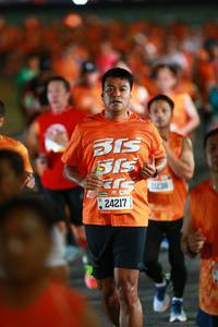 BIB: 515, 24217
                            <button type="button" onclick="openModal(20325065)" class="btn btn-primary btn-sm float-right btn-popup" data-toggle="modal" data-target=".modal-high-quality">
                        <i class="fas fa-shopping-cart"></i> Add to Cart
                    </button>
                                            <button type="button" onclick="isThisMe(20325065, true)" class="btn btn-success btn-sm float-right btn-popup btn-isme hidden" data-toggle="tooltip" data-placement="bottom" title="นี่คือรูปของคุณใช่ไหม คลิกที่นี่เพื่อเอาเข้าอัลบั้ม">
                        <i class="fas fa-plus"></i> Add to album
                    </button>
                    <button type="button" onclick="isThisMe(20325065, false)" class="btn btn-warning btn-sm float-right btn-popup btn-isnotme hidden">
                        <i class="fas fa-ban"></i> Remove from album
                    </button>