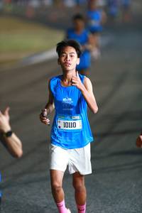 BIB: 021, 10110
                            <button type="button" onclick="openModal(21511183)" class="btn btn-primary btn-sm float-right btn-popup" data-toggle="modal" data-target=".modal-high-quality">
                        <i class="fas fa-shopping-cart"></i> Add to Cart
                    </button>
                                            <button type="button" onclick="isThisMe(21511183, true)" class="btn btn-success btn-sm float-right btn-popup btn-isme hidden" data-toggle="tooltip" data-placement="bottom" title="นี่คือรูปของคุณใช่ไหม คลิกที่นี่เพื่อเอาเข้าอัลบั้ม">
                        <i class="fas fa-plus"></i> Add to album
                    </button>
                    <button type="button" onclick="isThisMe(21511183, false)" class="btn btn-warning btn-sm float-right btn-popup btn-isnotme hidden">
                        <i class="fas fa-ban"></i> Remove from album
                    </button>