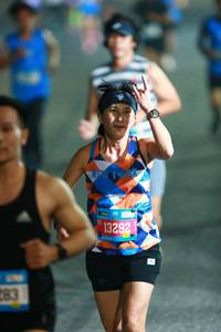 BIB: 283, 13292
                            <button type="button" onclick="openModal(21511326)" class="btn btn-primary btn-sm float-right btn-popup" data-toggle="modal" data-target=".modal-high-quality">
                        <i class="fas fa-shopping-cart"></i> Add to Cart
                    </button>
                                            <button type="button" onclick="isThisMe(21511326, true)" class="btn btn-success btn-sm float-right btn-popup btn-isme hidden" data-toggle="tooltip" data-placement="bottom" title="นี่คือรูปของคุณใช่ไหม คลิกที่นี่เพื่อเอาเข้าอัลบั้ม">
                        <i class="fas fa-plus"></i> Add to album
                    </button>
                    <button type="button" onclick="isThisMe(21511326, false)" class="btn btn-warning btn-sm float-right btn-popup btn-isnotme hidden">
                        <i class="fas fa-ban"></i> Remove from album
                    </button>