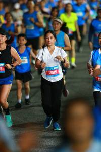 BIB: 13515
                            <button type="button" onclick="openModal(20612043)" class="btn btn-primary btn-sm float-right btn-popup" data-toggle="modal" data-target=".modal-high-quality">
                        <i class="fas fa-shopping-cart"></i> Add to Cart
                    </button>
                                            <button type="button" onclick="isThisMe(20612043, true)" class="btn btn-success btn-sm float-right btn-popup btn-isme hidden" data-toggle="tooltip" data-placement="bottom" title="นี่คือรูปของคุณใช่ไหม คลิกที่นี่เพื่อเอาเข้าอัลบั้ม">
                        <i class="fas fa-plus"></i> Add to album
                    </button>
                    <button type="button" onclick="isThisMe(20612043, false)" class="btn btn-warning btn-sm float-right btn-popup btn-isnotme hidden">
                        <i class="fas fa-ban"></i> Remove from album
                    </button>