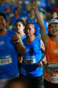 BIB: 87172, 11186, 0208
                            <button type="button" onclick="openModal(20615884)" class="btn btn-primary btn-sm float-right btn-popup" data-toggle="modal" data-target=".modal-high-quality">
                        <i class="fas fa-shopping-cart"></i> Add to Cart
                    </button>
                                            <button type="button" onclick="isThisMe(20615884, true)" class="btn btn-success btn-sm float-right btn-popup btn-isme hidden" data-toggle="tooltip" data-placement="bottom" title="นี่คือรูปของคุณใช่ไหม คลิกที่นี่เพื่อเอาเข้าอัลบั้ม">
                        <i class="fas fa-plus"></i> Add to album
                    </button>
                    <button type="button" onclick="isThisMe(20615884, false)" class="btn btn-warning btn-sm float-right btn-popup btn-isnotme hidden">
                        <i class="fas fa-ban"></i> Remove from album
                    </button>