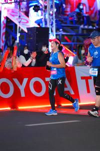 BIB: 5494, 13488
                            <button type="button" onclick="openModal(21644462)" class="btn btn-primary btn-sm float-right btn-popup" data-toggle="modal" data-target=".modal-high-quality">
                        <i class="fas fa-shopping-cart"></i> Add to Cart
                    </button>
                                            <button type="button" onclick="isThisMe(21644462, true)" class="btn btn-success btn-sm float-right btn-popup btn-isme hidden" data-toggle="tooltip" data-placement="bottom" title="นี่คือรูปของคุณใช่ไหม คลิกที่นี่เพื่อเอาเข้าอัลบั้ม">
                        <i class="fas fa-plus"></i> Add to album
                    </button>
                    <button type="button" onclick="isThisMe(21644462, false)" class="btn btn-warning btn-sm float-right btn-popup btn-isnotme hidden">
                        <i class="fas fa-ban"></i> Remove from album
                    </button>