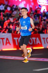 BIB: 41048
                            <button type="button" onclick="openModal(21643410)" class="btn btn-primary btn-sm float-right btn-popup" data-toggle="modal" data-target=".modal-high-quality">
                        <i class="fas fa-shopping-cart"></i> Add to Cart
                    </button>
                                            <button type="button" onclick="isThisMe(21643410, true)" class="btn btn-success btn-sm float-right btn-popup btn-isme hidden" data-toggle="tooltip" data-placement="bottom" title="นี่คือรูปของคุณใช่ไหม คลิกที่นี่เพื่อเอาเข้าอัลบั้ม">
                        <i class="fas fa-plus"></i> Add to album
                    </button>
                    <button type="button" onclick="isThisMe(21643410, false)" class="btn btn-warning btn-sm float-right btn-popup btn-isnotme hidden">
                        <i class="fas fa-ban"></i> Remove from album
                    </button>