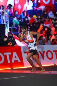 BIB: 4114
                            <button type="button" onclick="openModal(21638651)" class="btn btn-primary btn-sm float-right btn-popup" data-toggle="modal" data-target=".modal-high-quality">
                        <i class="fas fa-shopping-cart"></i> Add to Cart
                    </button>
                                            <button type="button" onclick="isThisMe(21638651, true)" class="btn btn-success btn-sm float-right btn-popup btn-isme hidden" data-toggle="tooltip" data-placement="bottom" title="นี่คือรูปของคุณใช่ไหม คลิกที่นี่เพื่อเอาเข้าอัลบั้ม">
                        <i class="fas fa-plus"></i> Add to album
                    </button>
                    <button type="button" onclick="isThisMe(21638651, false)" class="btn btn-warning btn-sm float-right btn-popup btn-isnotme hidden">
                        <i class="fas fa-ban"></i> Remove from album
                    </button>