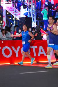 BIB: 1918
                            <button type="button" onclick="openModal(21643003)" class="btn btn-primary btn-sm float-right btn-popup" data-toggle="modal" data-target=".modal-high-quality">
                        <i class="fas fa-shopping-cart"></i> Add to Cart
                    </button>
                                            <button type="button" onclick="isThisMe(21643003, true)" class="btn btn-success btn-sm float-right btn-popup btn-isme hidden" data-toggle="tooltip" data-placement="bottom" title="นี่คือรูปของคุณใช่ไหม คลิกที่นี่เพื่อเอาเข้าอัลบั้ม">
                        <i class="fas fa-plus"></i> Add to album
                    </button>
                    <button type="button" onclick="isThisMe(21643003, false)" class="btn btn-warning btn-sm float-right btn-popup btn-isnotme hidden">
                        <i class="fas fa-ban"></i> Remove from album
                    </button>