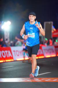 BIB: 10418, 701, 43448
                            <button type="button" onclick="openModal(21640264)" class="btn btn-primary btn-sm float-right btn-popup" data-toggle="modal" data-target=".modal-high-quality">
                        <i class="fas fa-shopping-cart"></i> Add to Cart
                    </button>
                                            <button type="button" onclick="isThisMe(21640264, true)" class="btn btn-success btn-sm float-right btn-popup btn-isme hidden" data-toggle="tooltip" data-placement="bottom" title="นี่คือรูปของคุณใช่ไหม คลิกที่นี่เพื่อเอาเข้าอัลบั้ม">
                        <i class="fas fa-plus"></i> Add to album
                    </button>
                    <button type="button" onclick="isThisMe(21640264, false)" class="btn btn-warning btn-sm float-right btn-popup btn-isnotme hidden">
                        <i class="fas fa-ban"></i> Remove from album
                    </button>