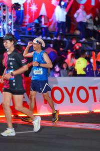 BIB: 42583
                            <button type="button" onclick="openModal(21644241)" class="btn btn-primary btn-sm float-right btn-popup" data-toggle="modal" data-target=".modal-high-quality">
                        <i class="fas fa-shopping-cart"></i> Add to Cart
                    </button>
                                            <button type="button" onclick="isThisMe(21644241, true)" class="btn btn-success btn-sm float-right btn-popup btn-isme hidden" data-toggle="tooltip" data-placement="bottom" title="นี่คือรูปของคุณใช่ไหม คลิกที่นี่เพื่อเอาเข้าอัลบั้ม">
                        <i class="fas fa-plus"></i> Add to album
                    </button>
                    <button type="button" onclick="isThisMe(21644241, false)" class="btn btn-warning btn-sm float-right btn-popup btn-isnotme hidden">
                        <i class="fas fa-ban"></i> Remove from album
                    </button>